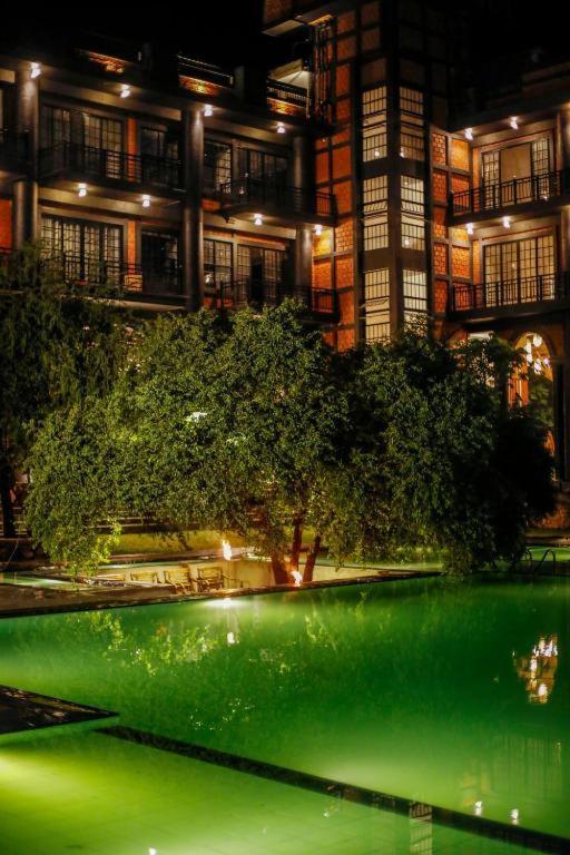 Covanro Sigiriya - Brand New Luxury Hotel Buitenkant foto