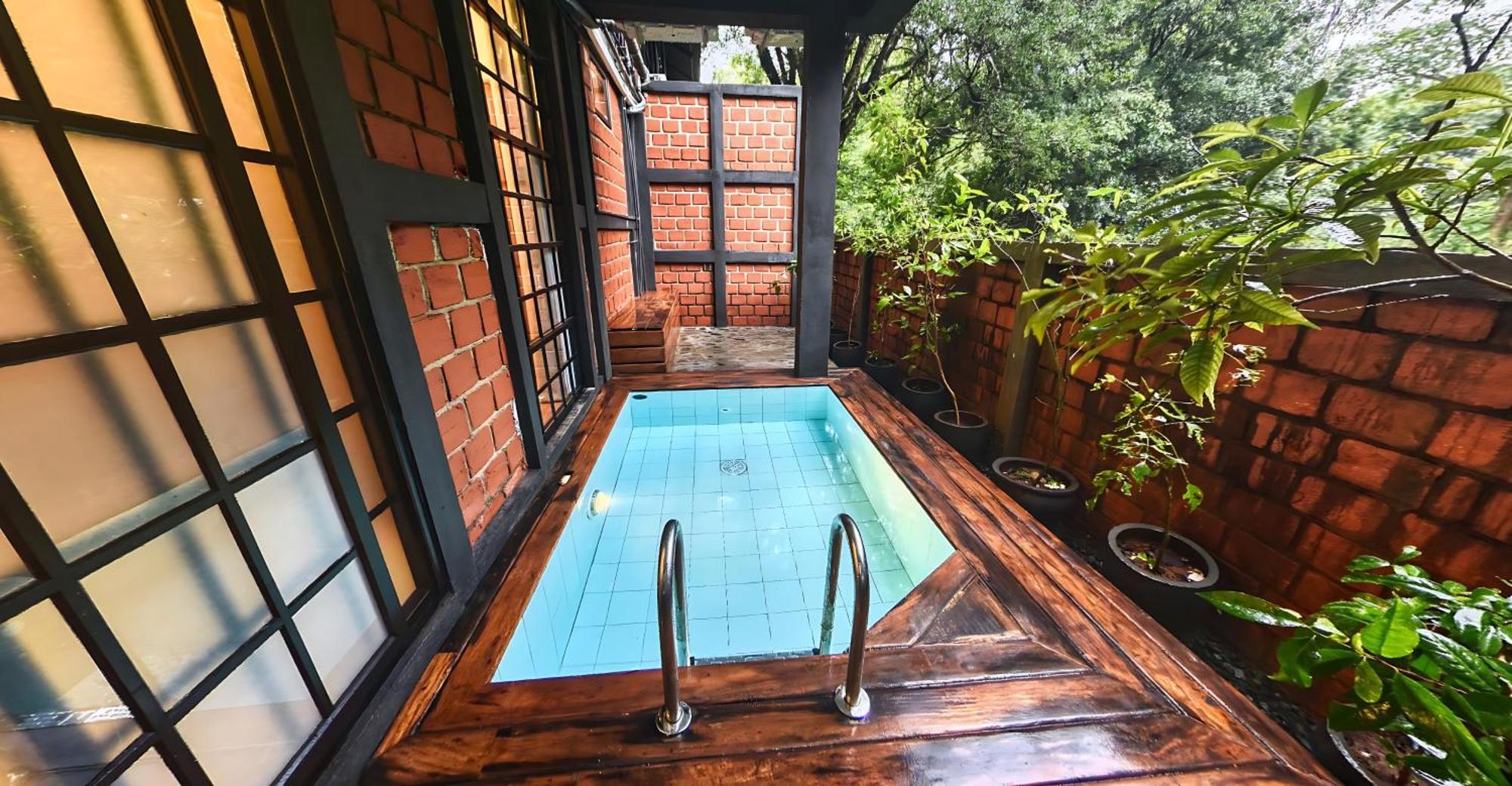 Covanro Sigiriya - Brand New Luxury Hotel Buitenkant foto